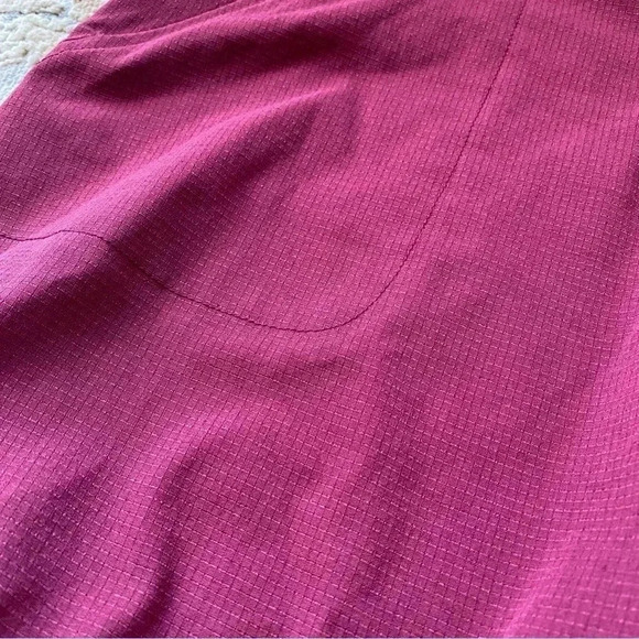 Kuhl Strattus Shorts Claret Athletic Hiking Active Outdoors: 10 - Picture 2 of 12